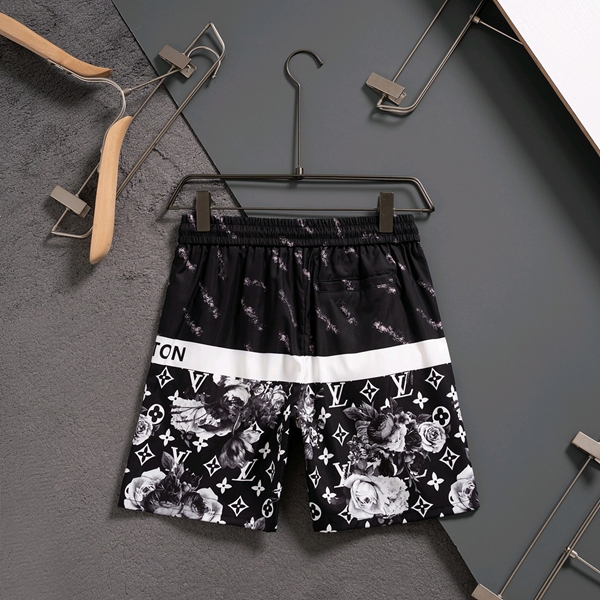 ブランドハーフパンツ背面デザイン